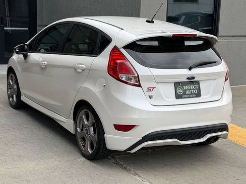 Used 2018 Ford Fiesta ST FWD image 8