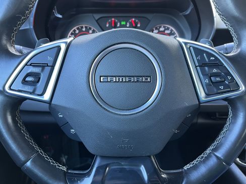 Used 2020 Chevrolet Camaro LT image 20