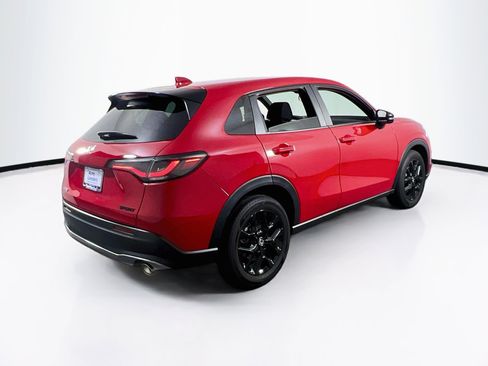 Used 2025 Honda HR-V Sport image 5