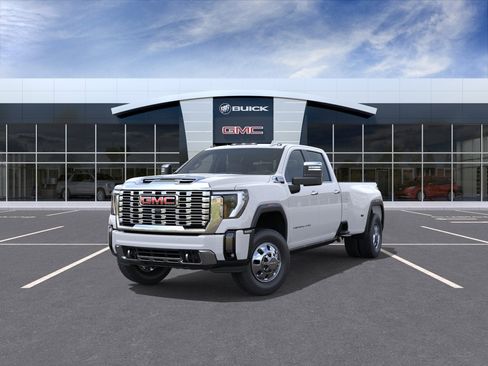 New 2026 GMC Sierra 3500 Denali w/ Denali Reserve Package AWD/4WD image 32
