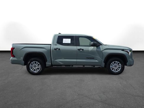Used 2026 Toyota Tundra SR5 AWD/4WD image 4