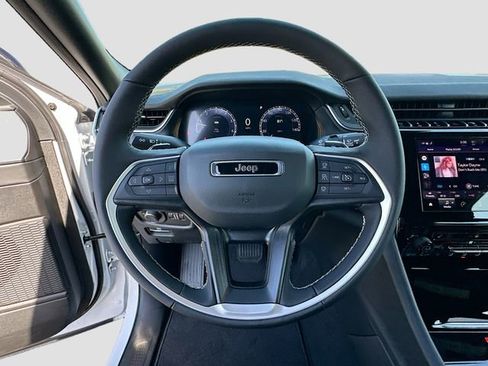 New 2026 Jeep Grand Cherokee L Laredo AWD/4WD image 7