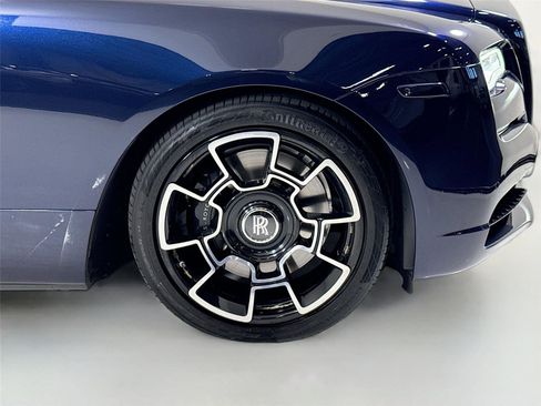 Used 2021 Rolls-Royce Dawn RWD image 39