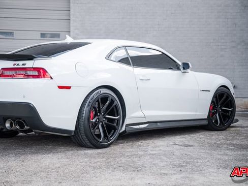 Used 2014 Chevrolet Camaro SS w/ SS Performance Package image 52