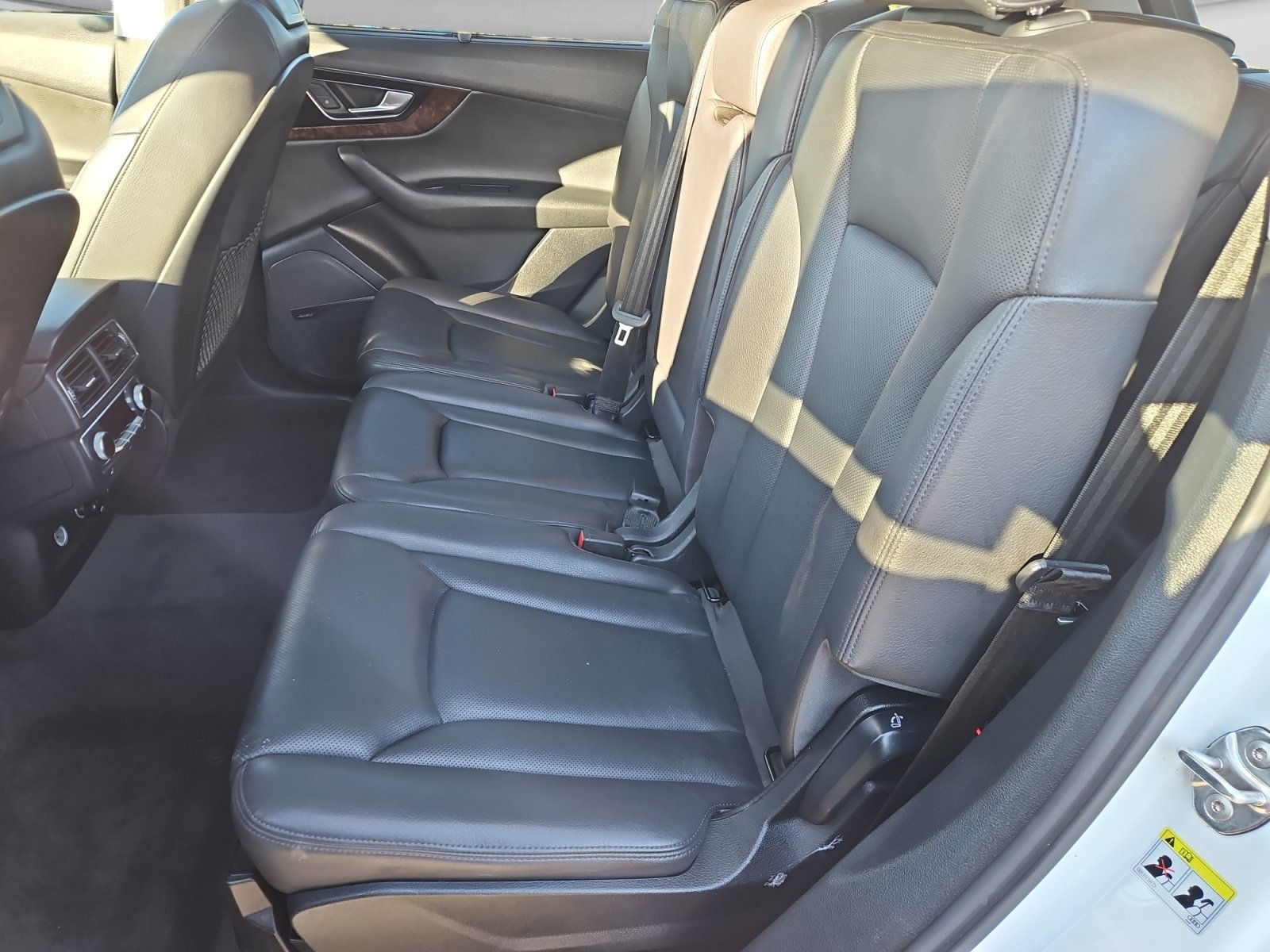 Used 2018 Audi Q7 3.0T Prestige AWD/4WD image 14