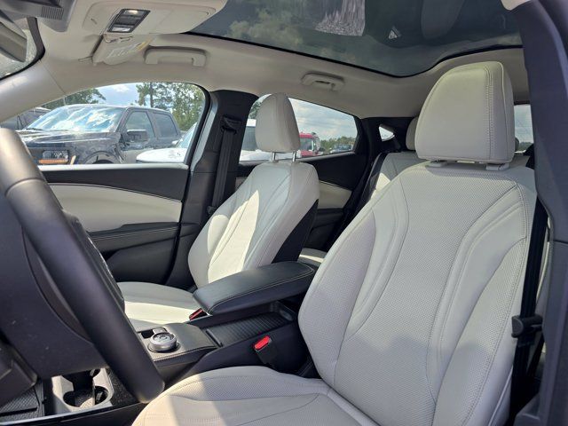 Used 2023 Ford Mustang Mach-E Premium AWD/4WD image 10