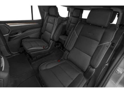 Used 2025 Cadillac Escalade Premium Luxury w/ Touring Package AWD/4WD image 15