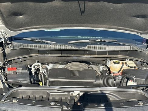 Used 2022 Chevrolet Silverado 1500 LTZ image 12