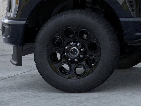 New 2026 Ford F350 Lariat w/ Black Appearance Package image 19