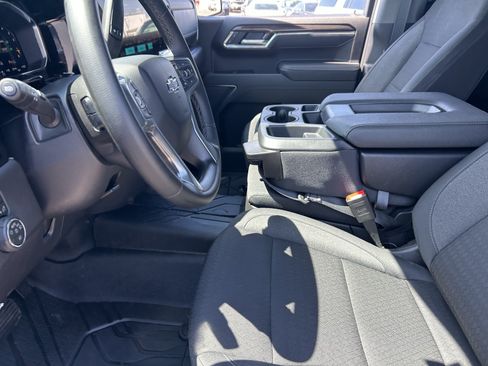 Used 2026 Chevrolet Silverado 1500 RST w/ RST Select Package RWD image 13