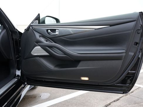 Used 2018 INFINITI Q60 3.0t Luxe w/ Cargo Package image 25