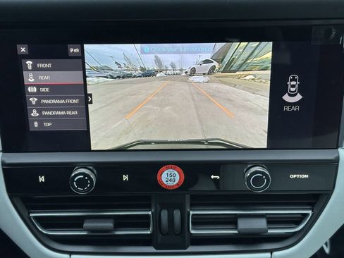 New 2026 Porsche Macan S image 24