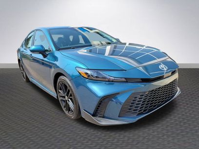 Used 2025 Toyota Camry SE