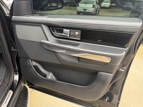 Used 2013 Land Rover Range Rover Sport Supercharged w/ Vision Assist Pkg AWD/4WD image 33