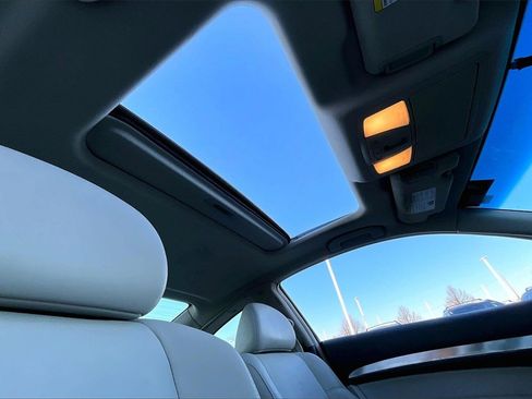 Used 2013 INFINITI G37 x w/ Premium Pkg image 22