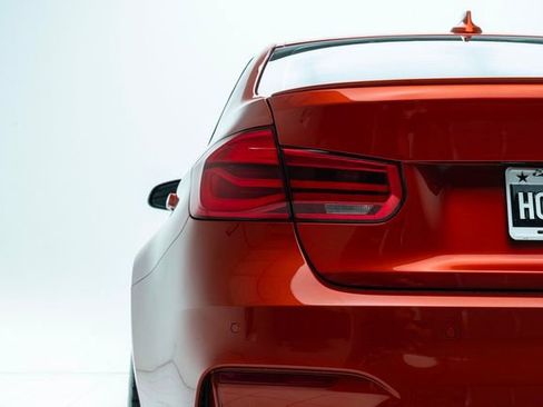 Used 2016 BMW M3 image 17