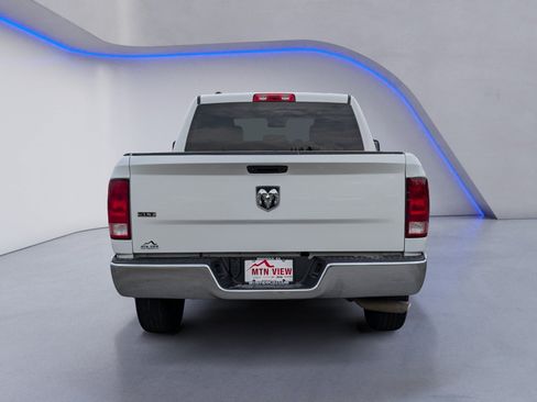 Used 2022 RAM 1500 Classic SLT RWD image 8