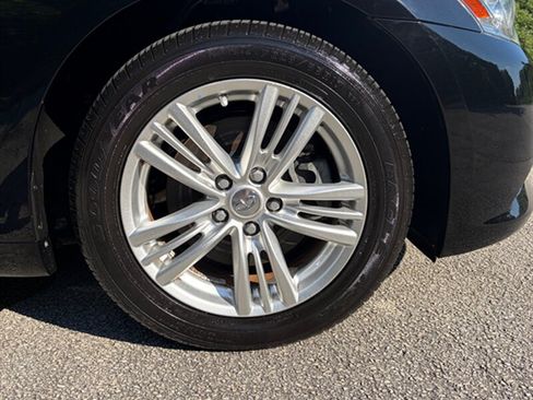 Used 2012 INFINITI G37 x Sedan w/ Premium Pkg AWD/4WD image 26