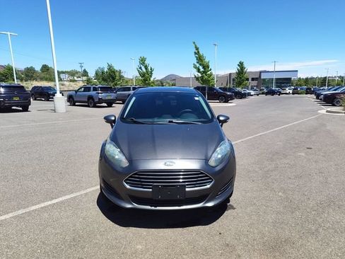 Used 2015 Ford Fiesta SE FWD image 8