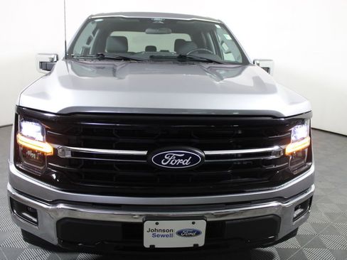 Certified 2025 Ford F150 XLT w/ Equipment Group 301A Standard image 3