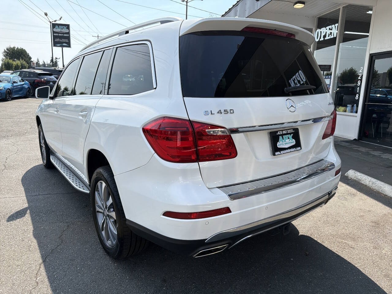 Used 2014 Mercedes-Benz GL 450 4MATIC image 3