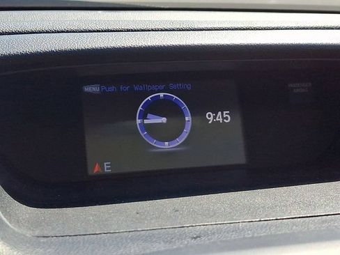 Used 2016 Honda CR-V LX image 17