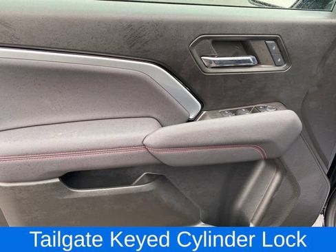 Certified 2024 Chevrolet Colorado Z71 w/ Z71 Convenience Package 2 image 17