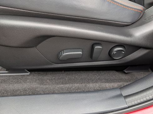 Certified 2024 Subaru Crosstrek 2.5i Limited w/ Crosstrek Mirror Package AWD/4WD image 21