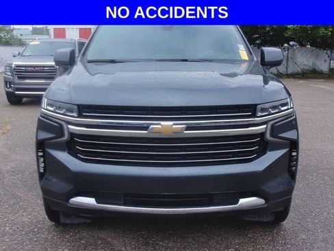Used 2021 Chevrolet Suburban LT AWD/4WD image 2