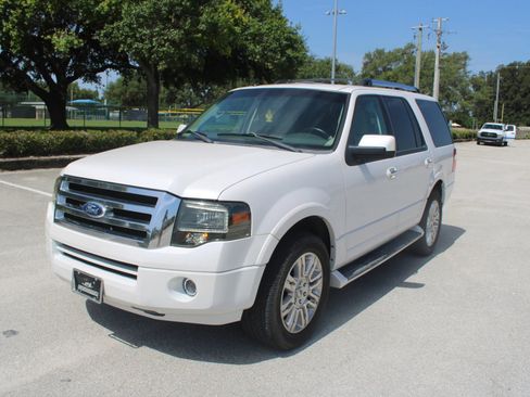 Used 2011 Ford Expedition Limited RWD image 40
