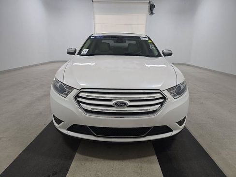 Used 2019 Ford Taurus Limited FWD image 2