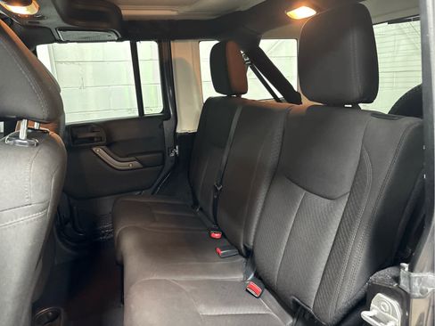 Used 2016 Jeep Wrangler Unlimited Sport w/ Quick Order Package 24S image 35