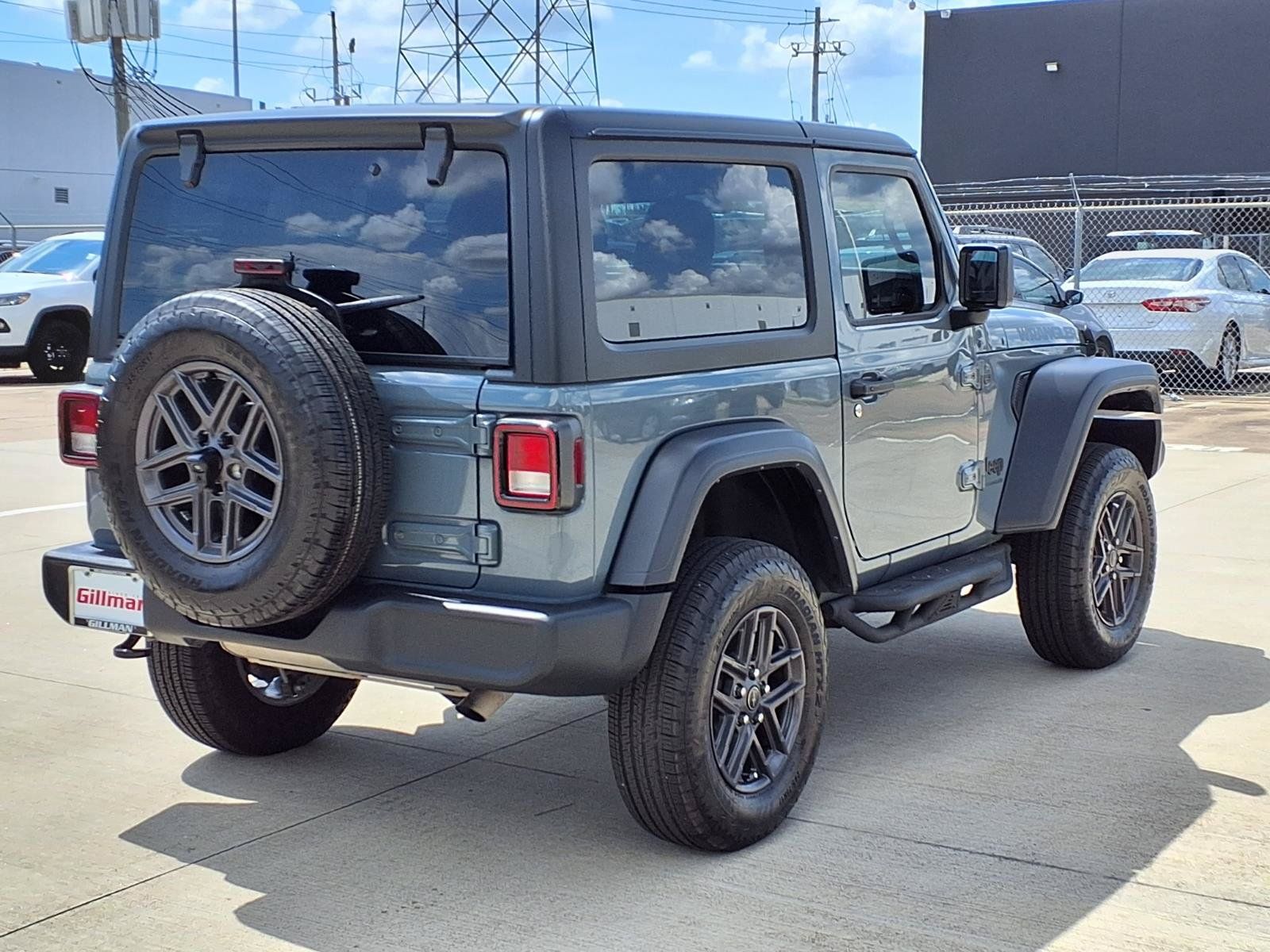 Used 2024 Jeep Wrangler Sport AWD/4WD image 29
