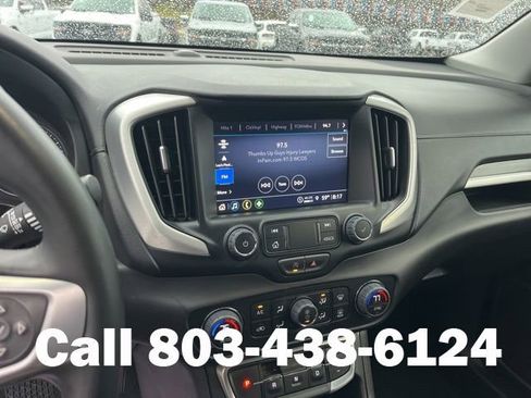 Used 2024 GMC Terrain SLT FWD image 23