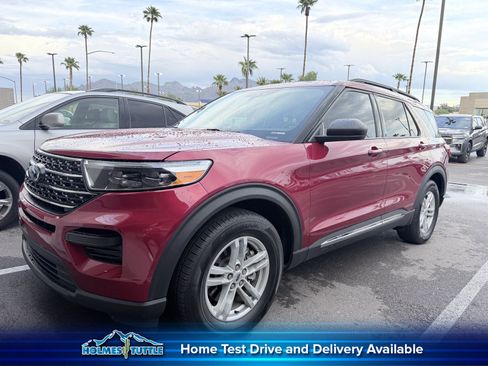Used 2024 Ford Explorer XLT w/ Class IV Trailer Tow Package RWD image 1