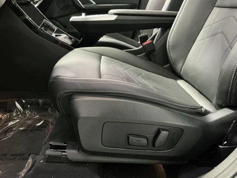 Used 2023 BMW X1 xDrive28i w/ Convenience Package AWD/4WD image 15