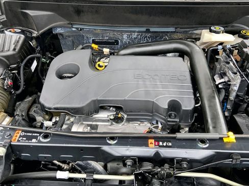 Used 2023 Chevrolet Equinox LT FWD image 31