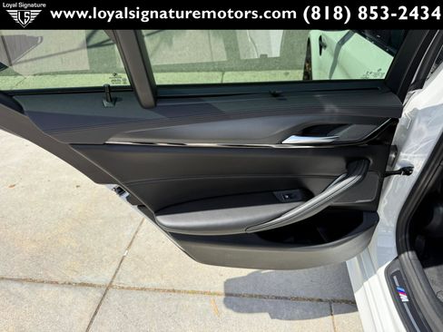 Used 2021 BMW M5 w/ Competition Package image 16