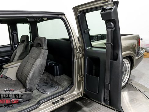 Used 2000 Chevrolet S10 Pickup LS w/ Preferred Equipment Group RWD image 95