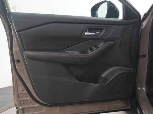 Used 2025 Nissan Rogue SV w/ Rock Creek Premium Package image 20