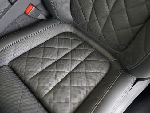 New 2026 BMW X7 xDrive40i w/ M Sport Package image 11