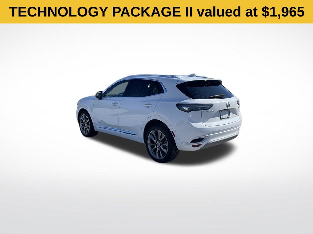 Used 2022 Buick Envision Avenir w/ Technology Package II FWD image 3