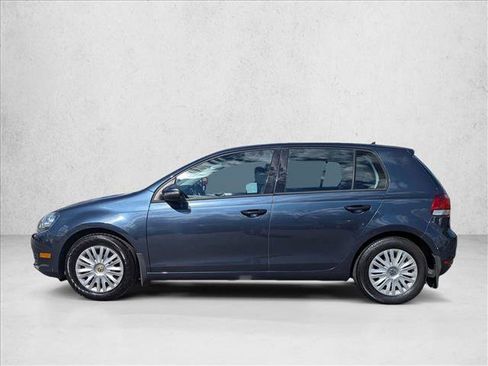 Used 2014 Volkswagen Golf 4-Door image 8