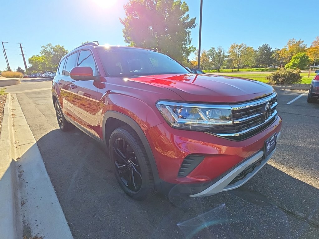 Certified 2023 Volkswagen Atlas SE w/ Black Wheel Package AWD/4WD image 7