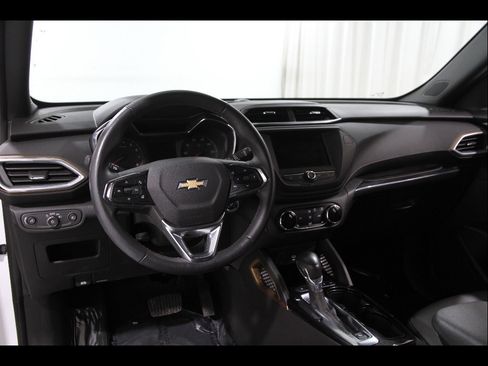 Certified 2023 Chevrolet TrailBlazer ACTIV AWD/4WD image 6