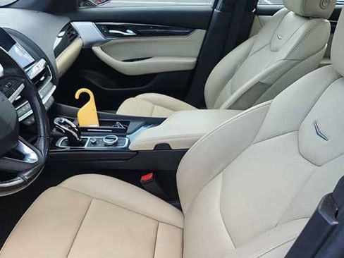 Used 2020 Cadillac CT5 Premium Luxury RWD image 4