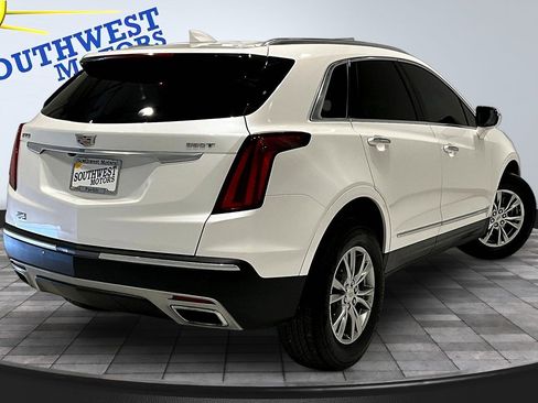 Used 2022 Cadillac XT5 Premium Luxury FWD image 6