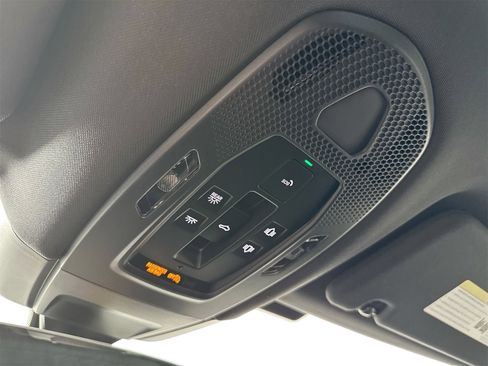 Certified 2025 Porsche Panamera 4 image 25