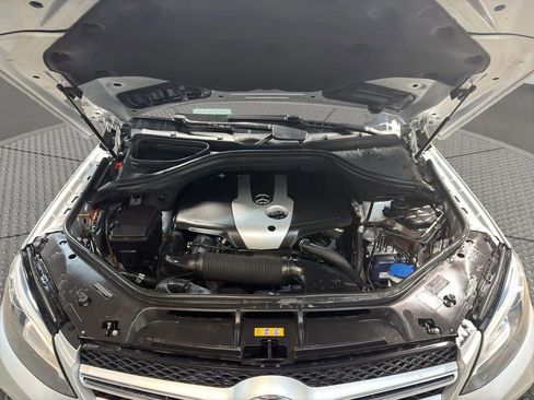 Used 2016 Mercedes-Benz GLE 300d 4MATIC image 27