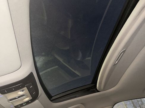 Used 2011 Acura TL SH-AWD image 15